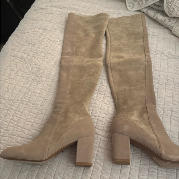 Kensley taupe suede stretch over the knee boot by Splendid. Never worn - Picture 3 of 5